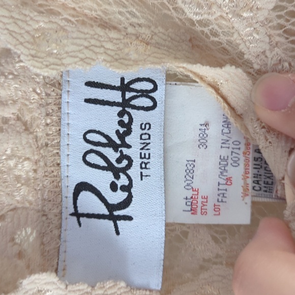 Vintage Joseph Ribkoff Cream Lace Top - Picture 3 of 10